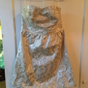 Cream strapless dress